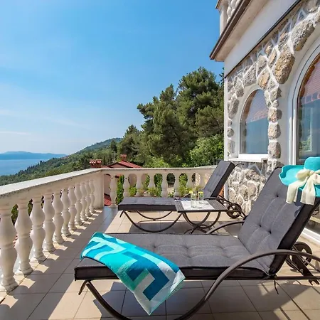 Apartment Mare Lovran